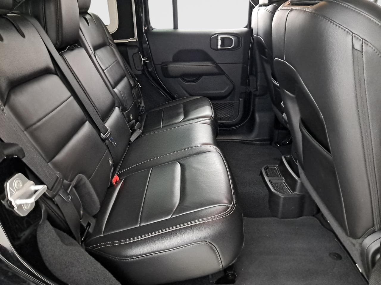 2020 Jeep WRANGLER - 23