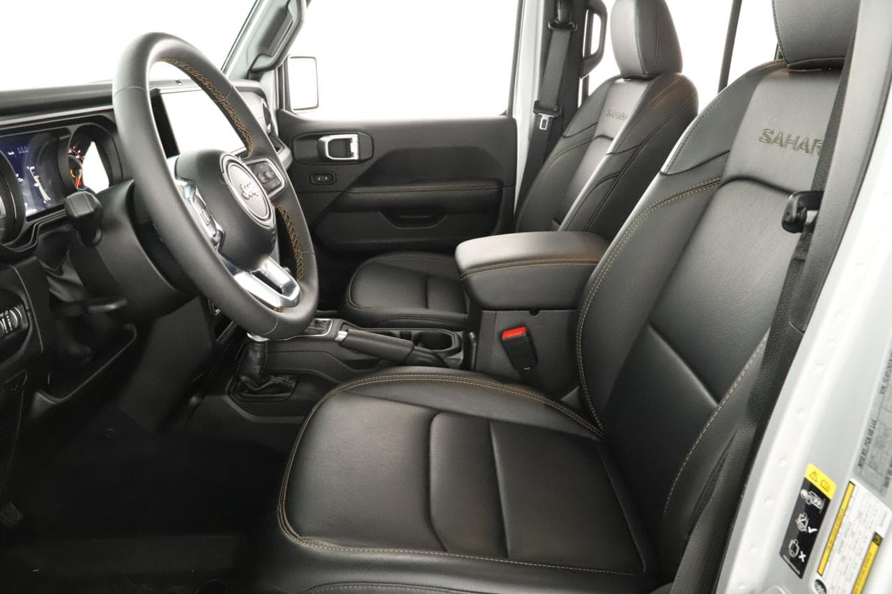 2024 Jeep WRANGLER - 13