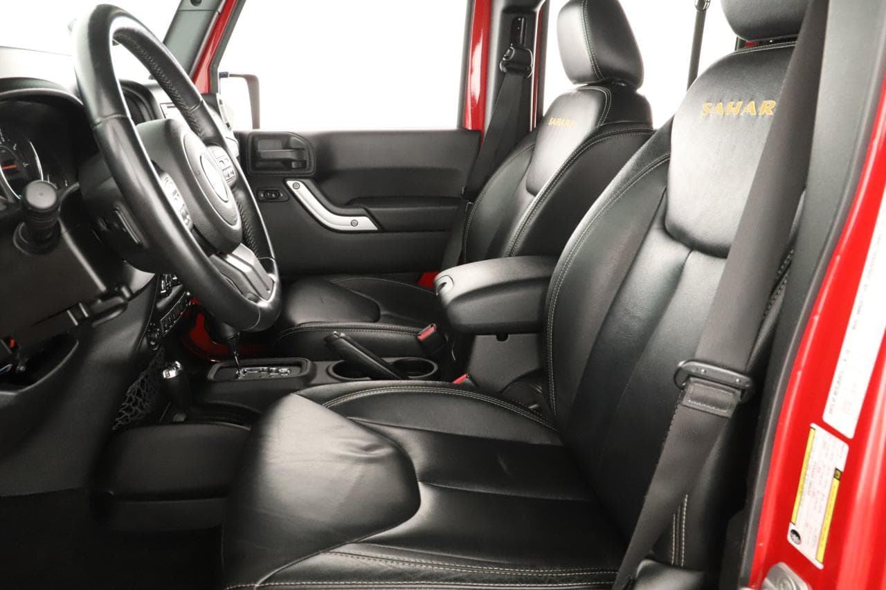 2013 Jeep WRANGLER - 13