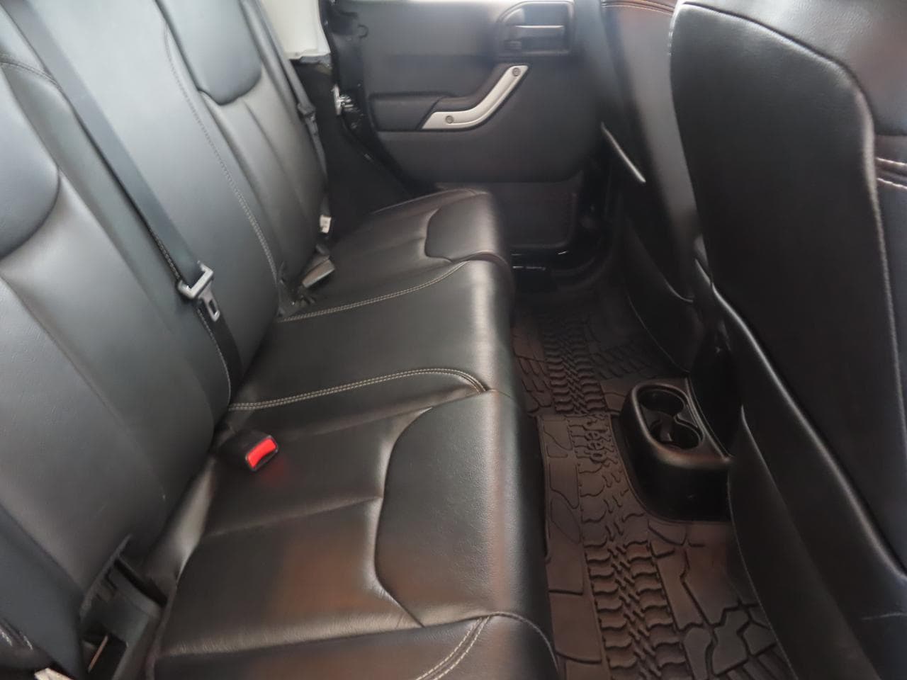 2018 Jeep WRANGLER - 13