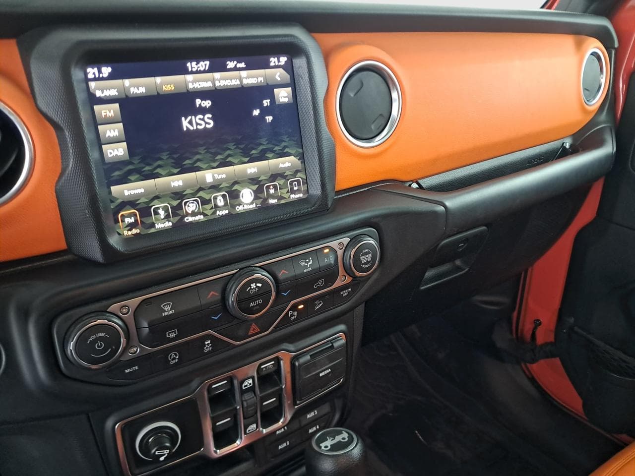 2019 Jeep WRANGLER - 18