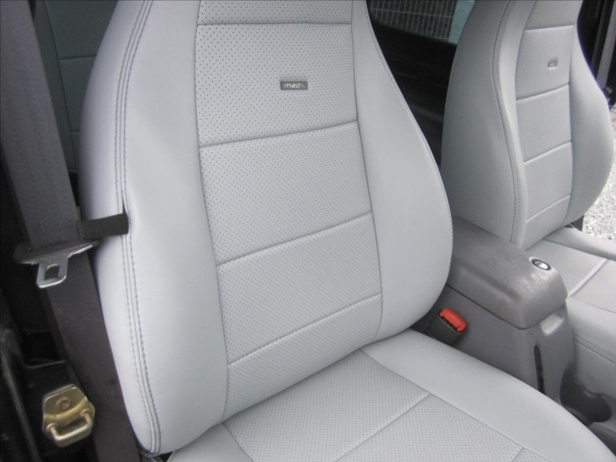 1998 Jeep Wrangler - 18