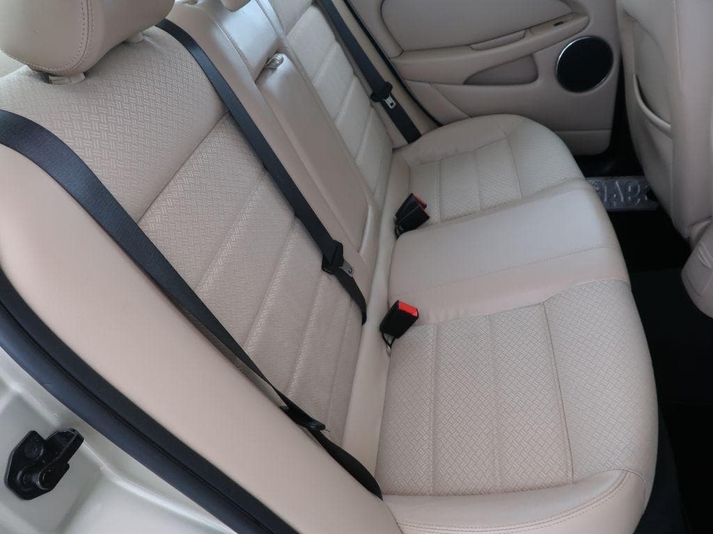 2008 Jaguar X-TYPE - 12