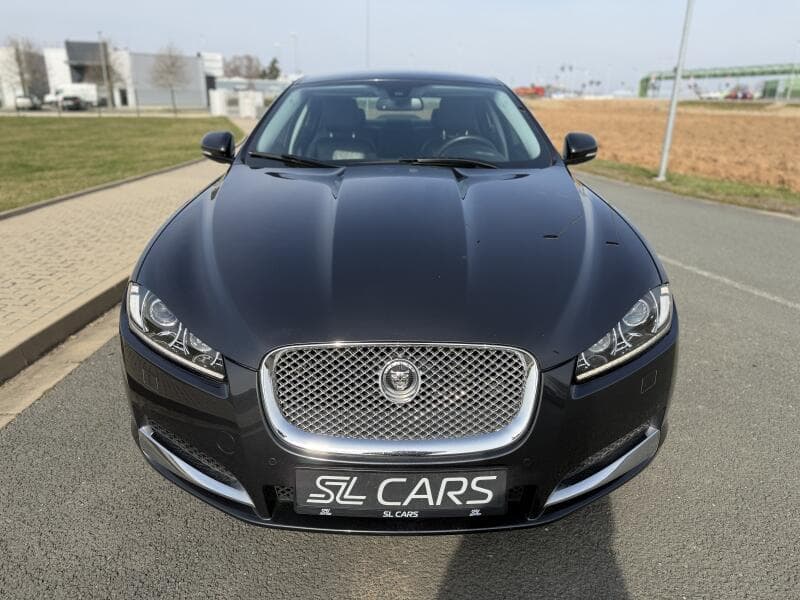 2012 Jaguar Xf - 15
