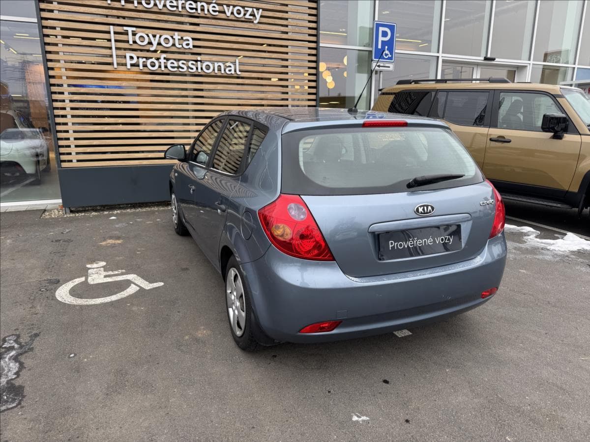 2008 Kia Cee'd - 15