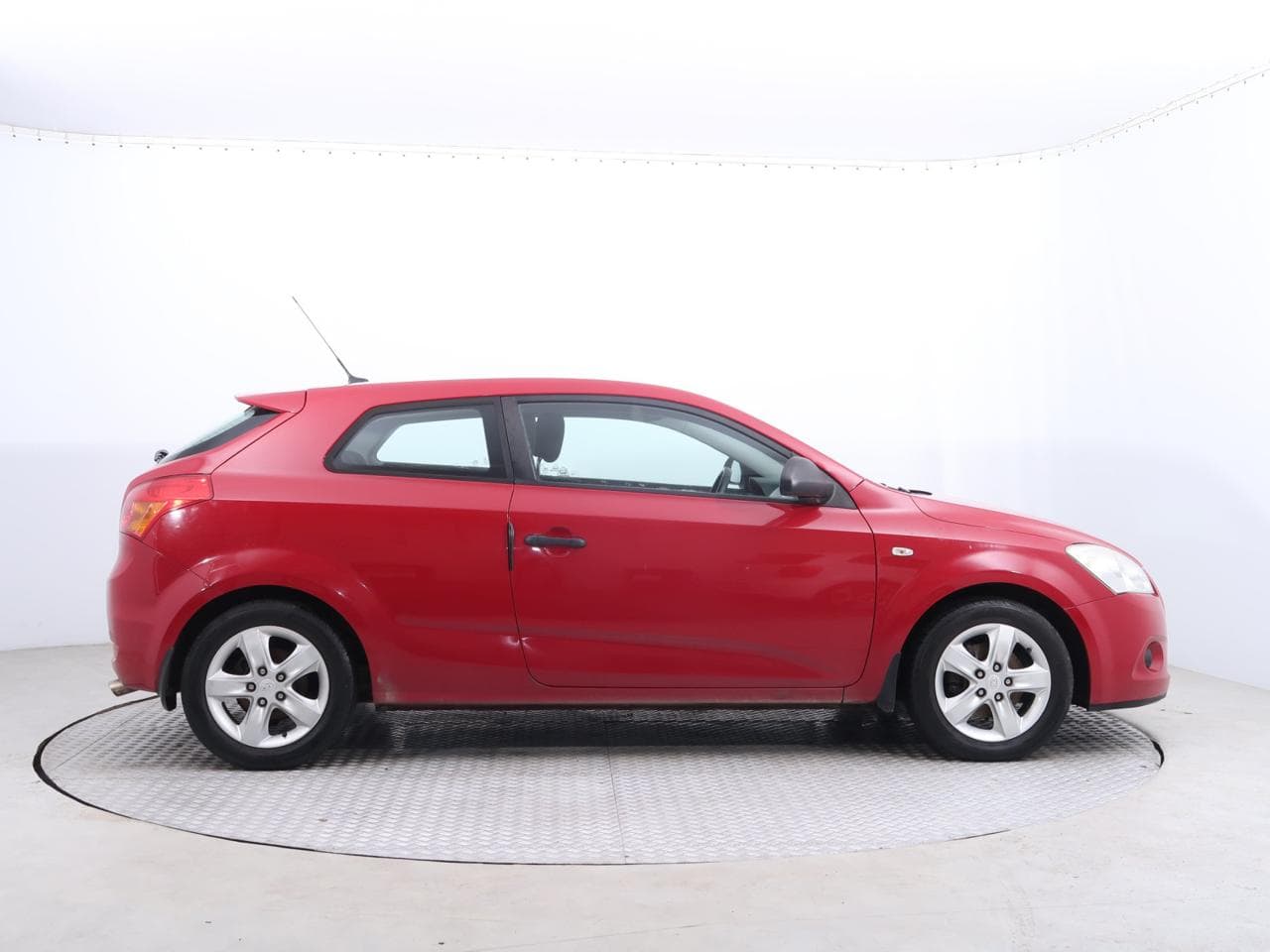 2009 Kia CEE'D - 8