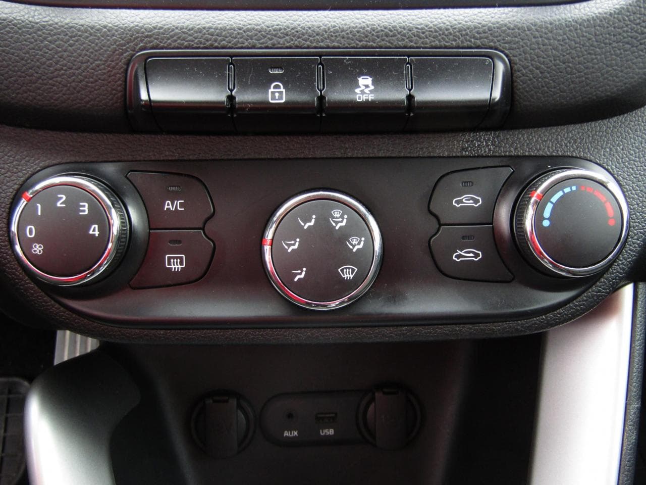 2012 Kia CEE'D - 13