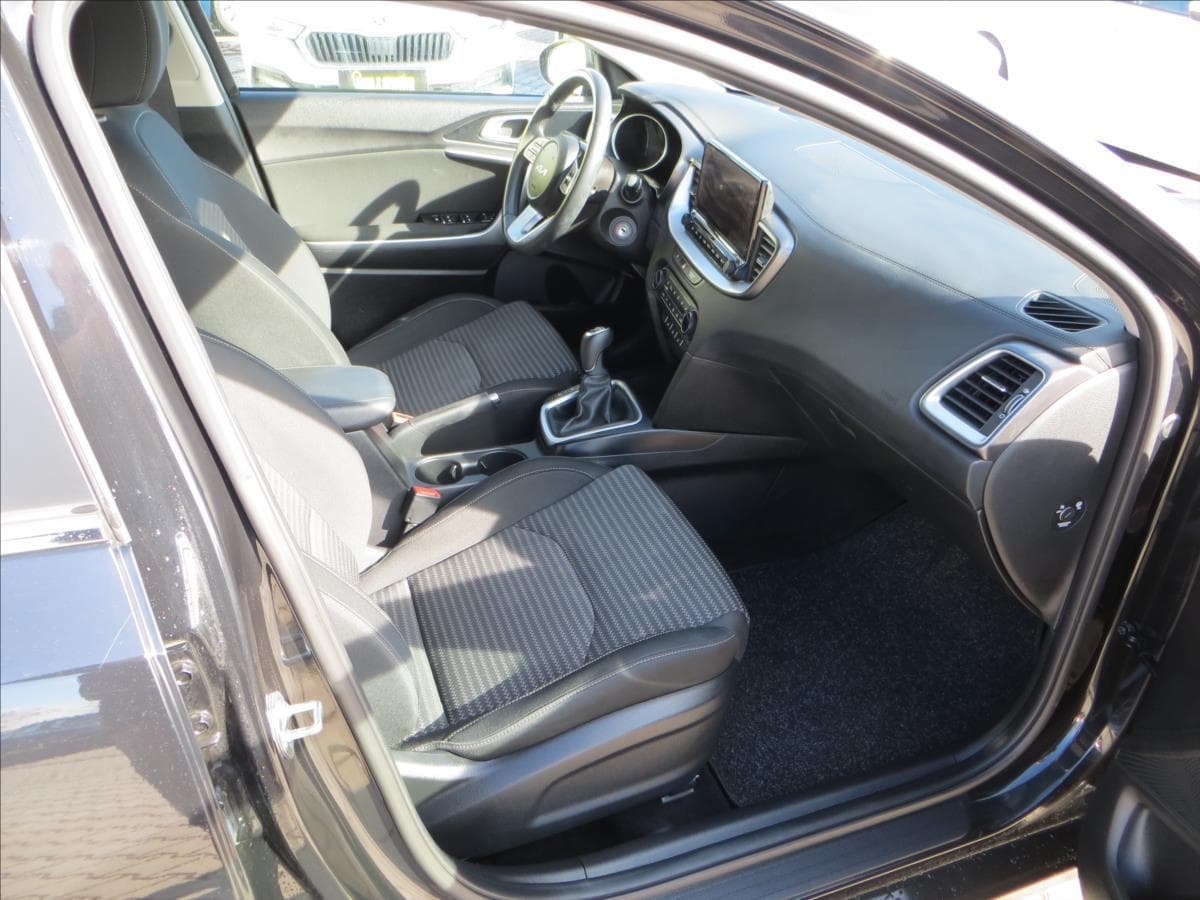 2022 Kia CEE'D - 10