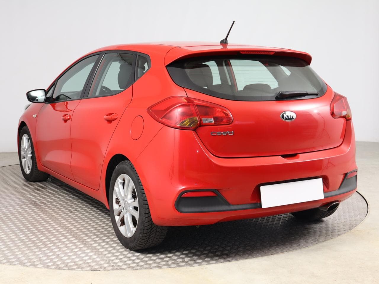 2014 Kia Cee'd - 5