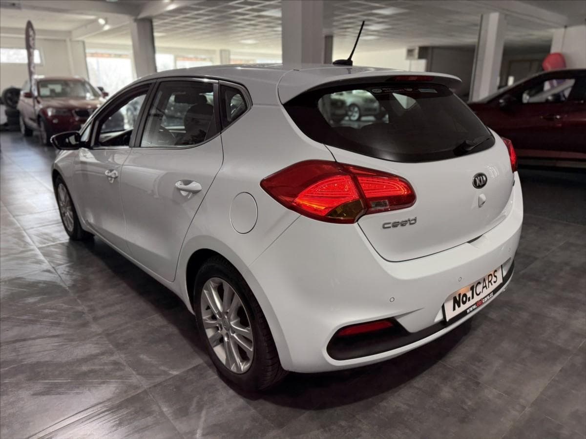 2014 Kia Cee'd - 4