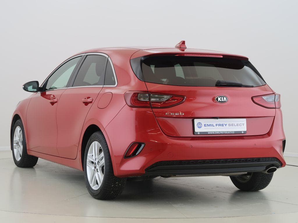 2018 Kia Cee'd - 13