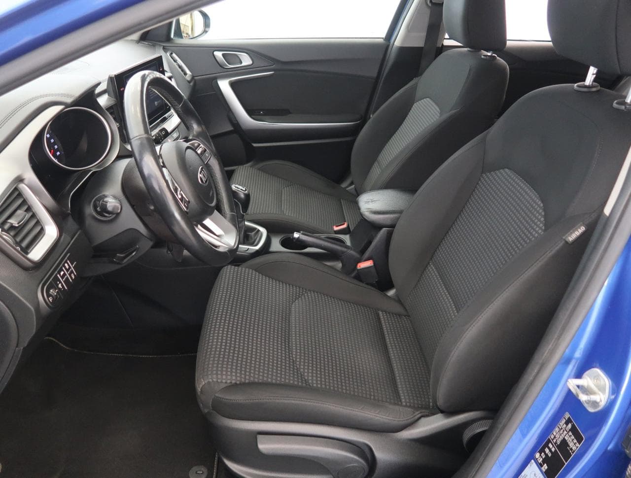 2022 Kia CEE'D - 16
