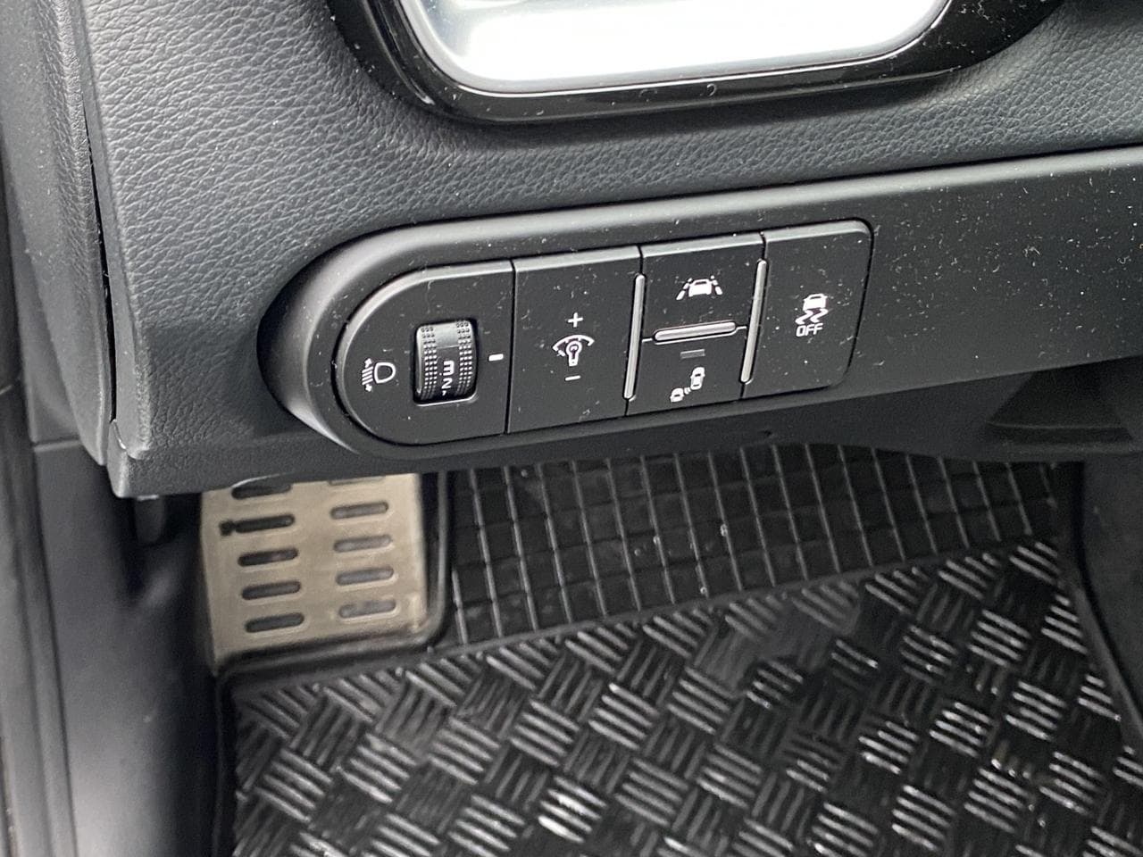 2018 Kia CEE'D - 24