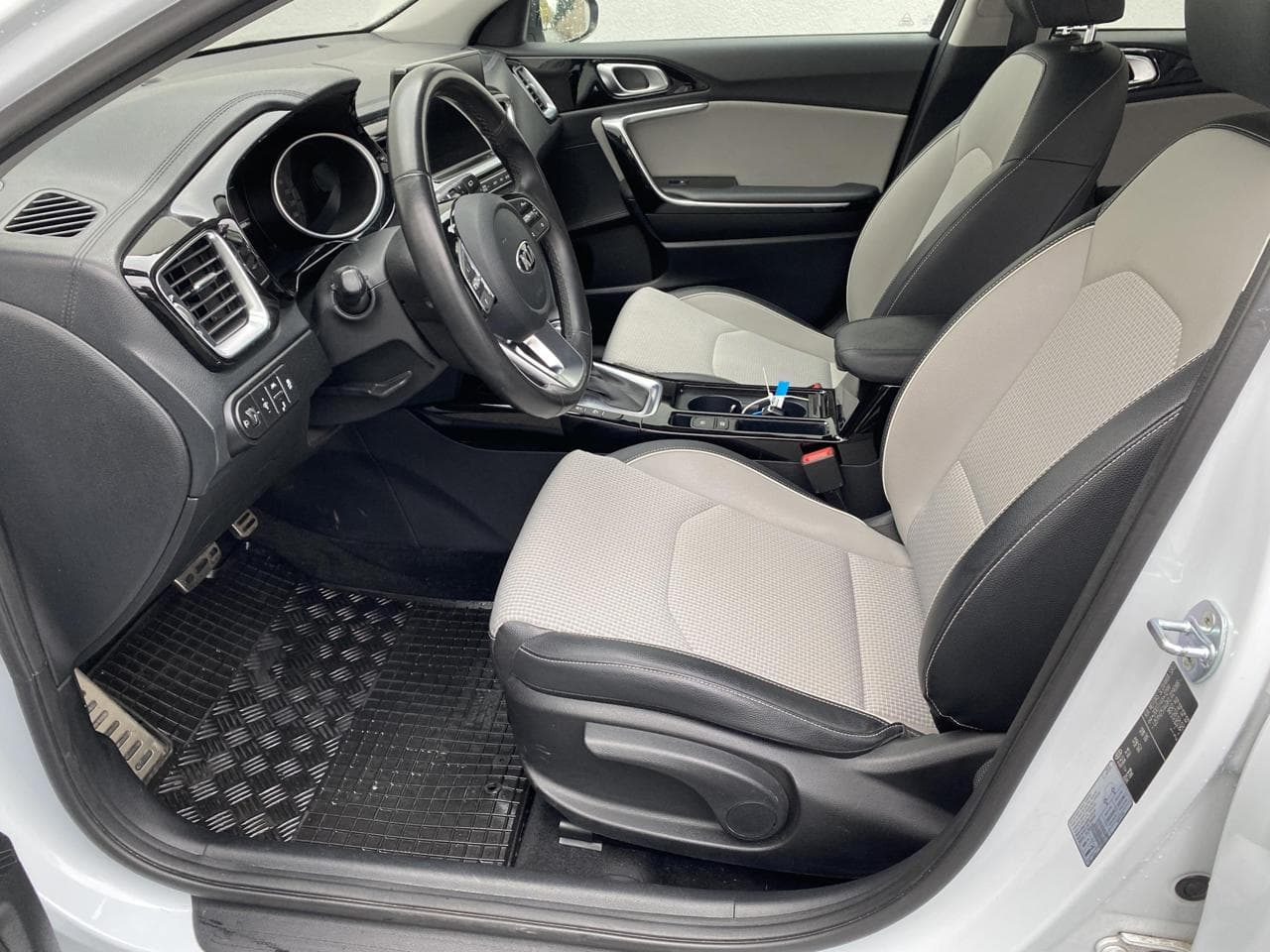 2018 Kia CEE'D - 17