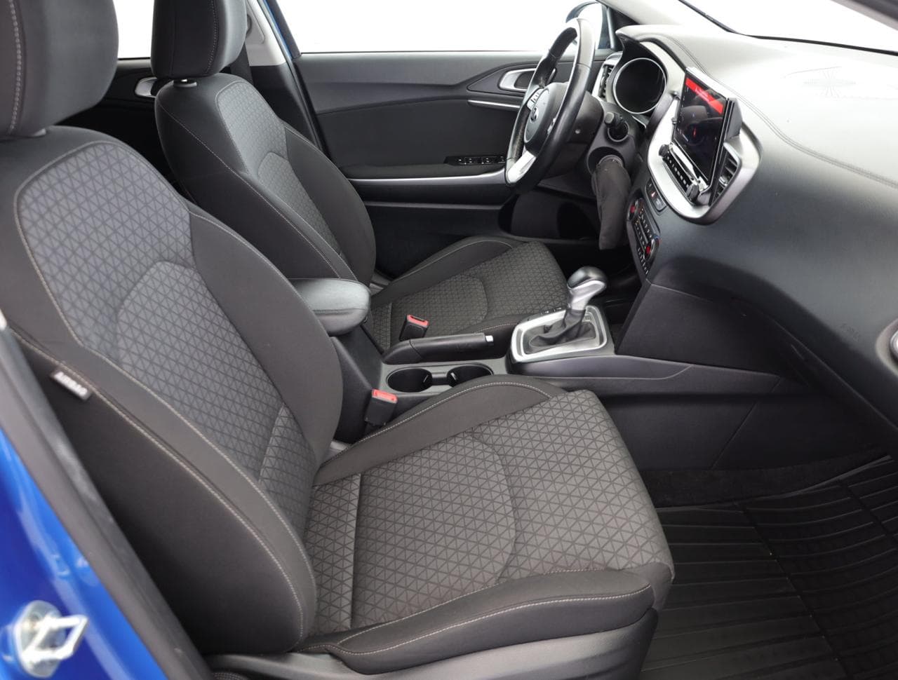 2020 Kia CEE'D - 18