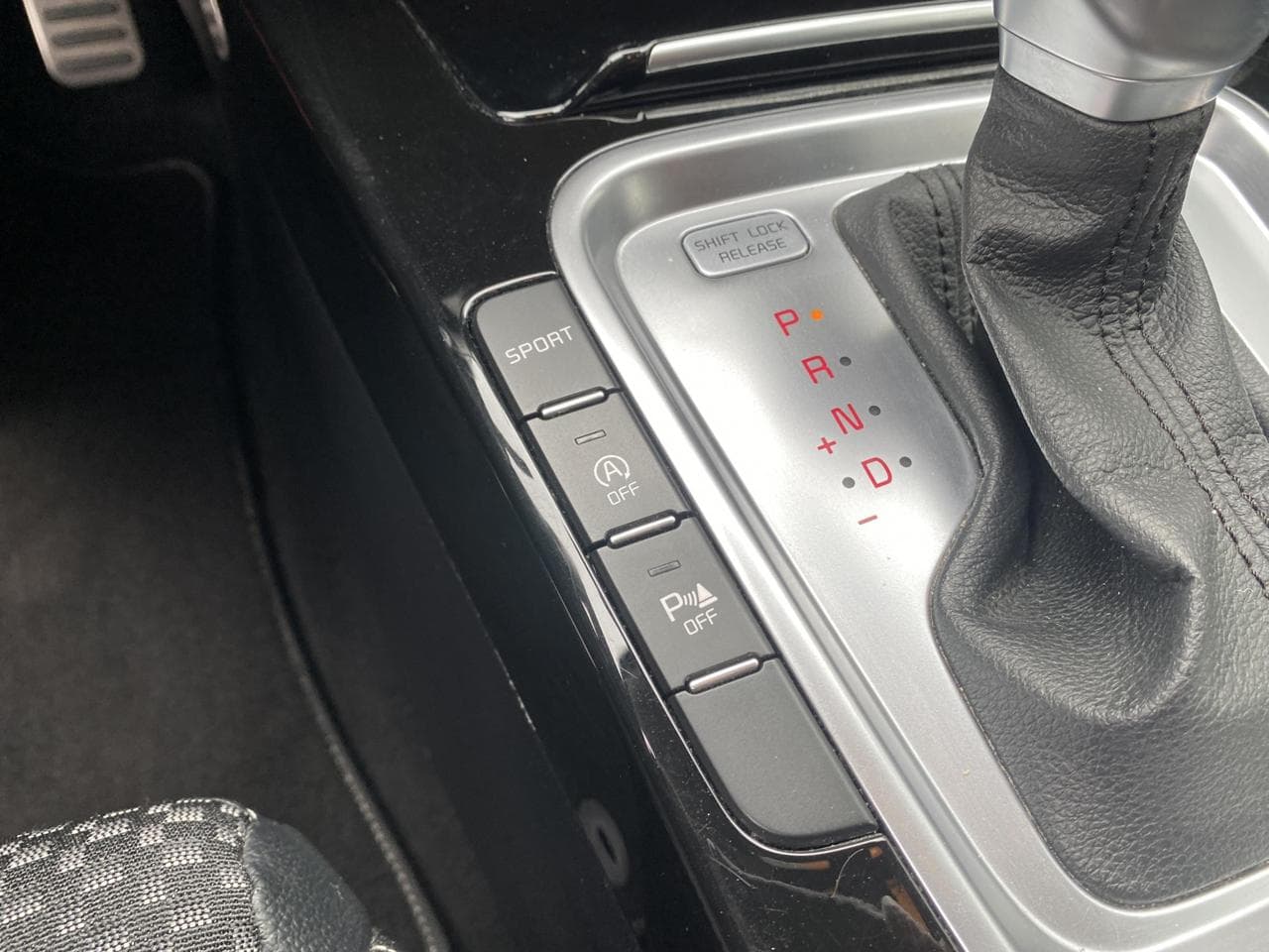 2019 Kia XCEED - 19
