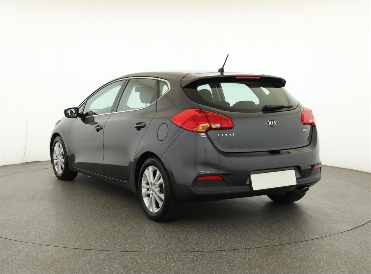 2012 Kia CEE'D - 5