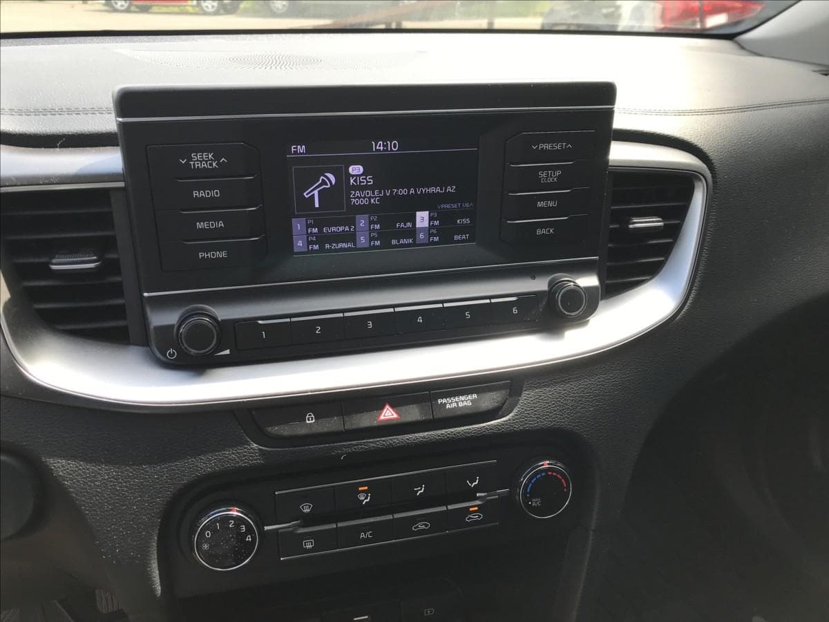 2020 Kia CEE'D - 13