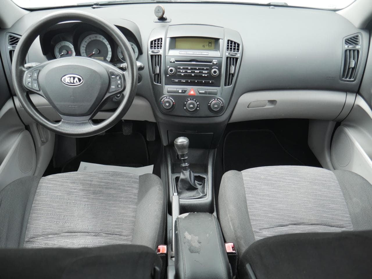 2007 Kia CEE'D - 10