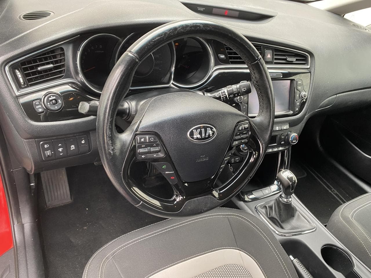 2017 Kia CEE'D - 12