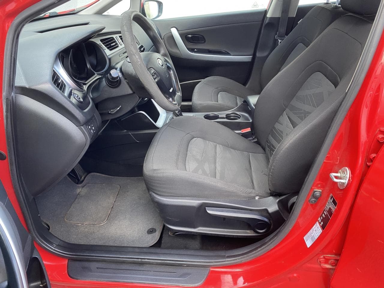 2013 Kia CEE'D - 9