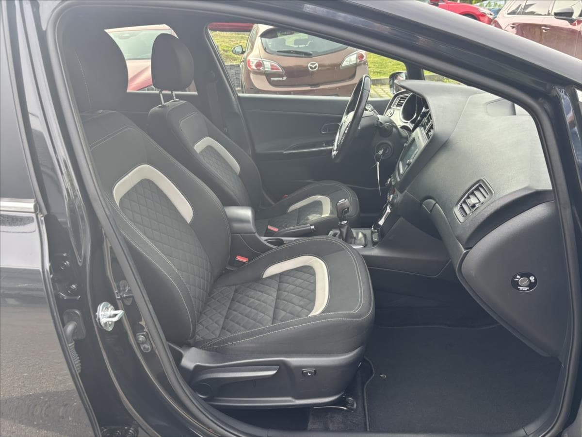 2018 Kia CEE'D - 15