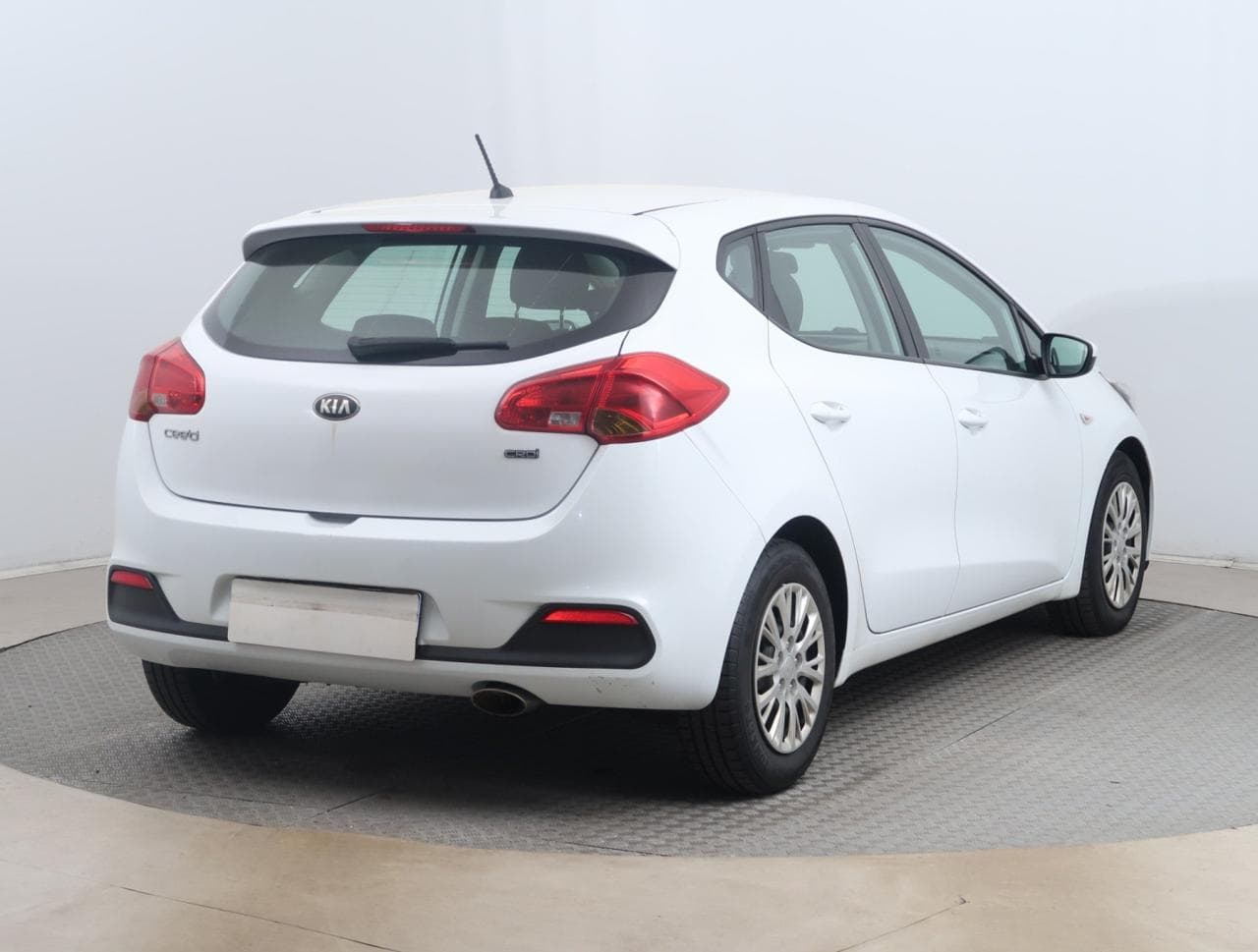 2013 Kia CEE'D - 7