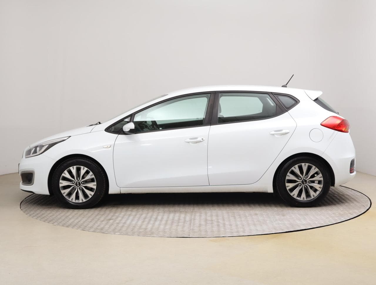 2018 Kia CEE'D - 4