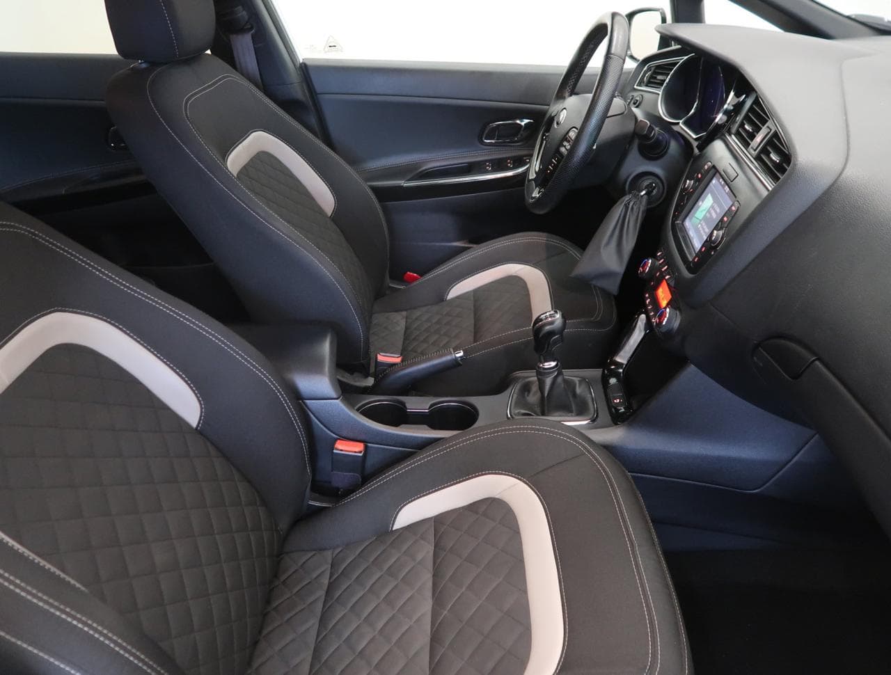 2016 Kia CEE'D - 12