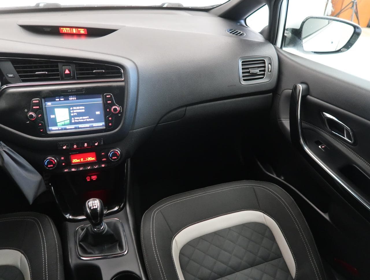 2016 Kia CEE'D - 11