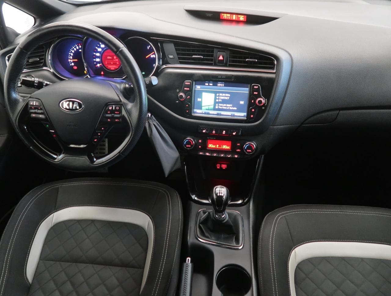 2016 Kia CEE'D - 10