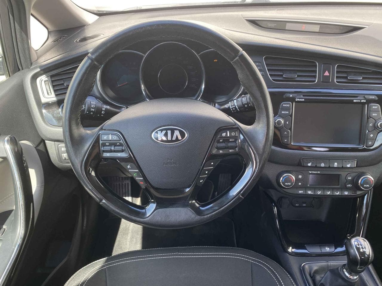 2015 Kia CEE'D - 11