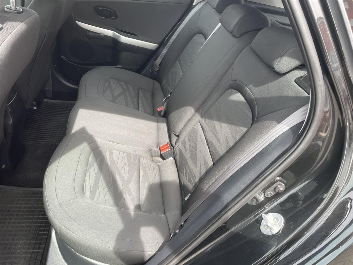 2017 Kia CEE'D - 14