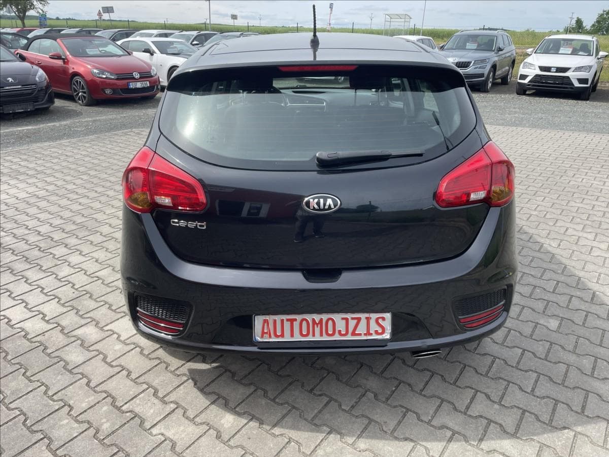 2017 Kia CEE'D - 10