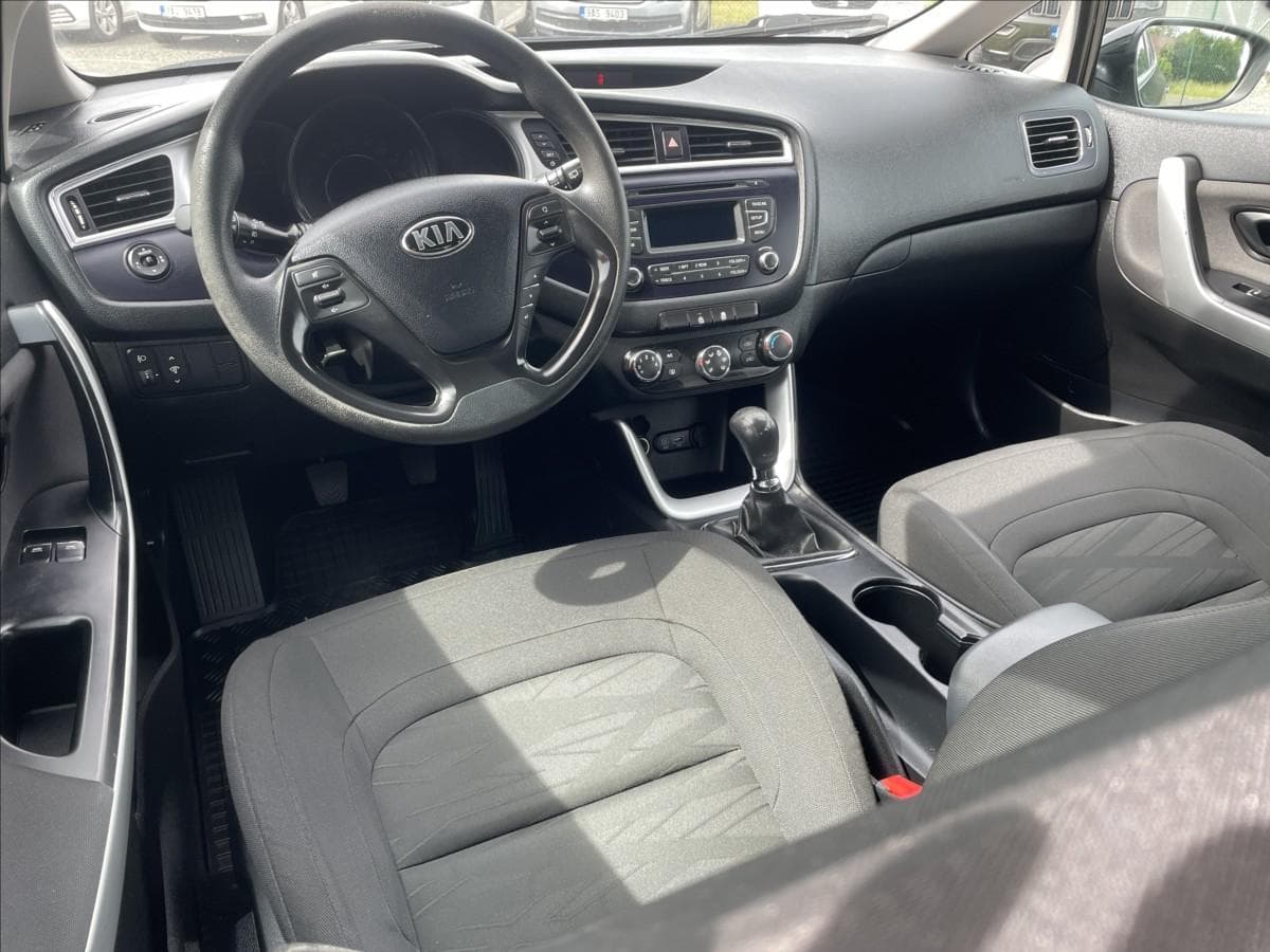 2017 Kia CEE'D - 16