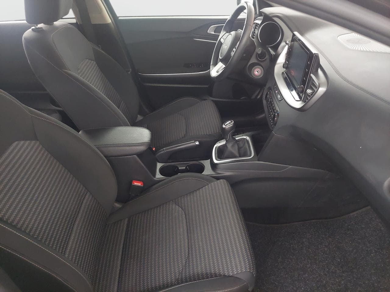 2022 Kia CEE'D - 14