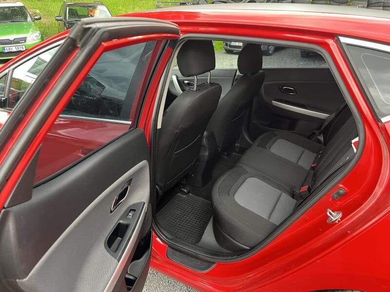 2015 Kia CEE'D - 16