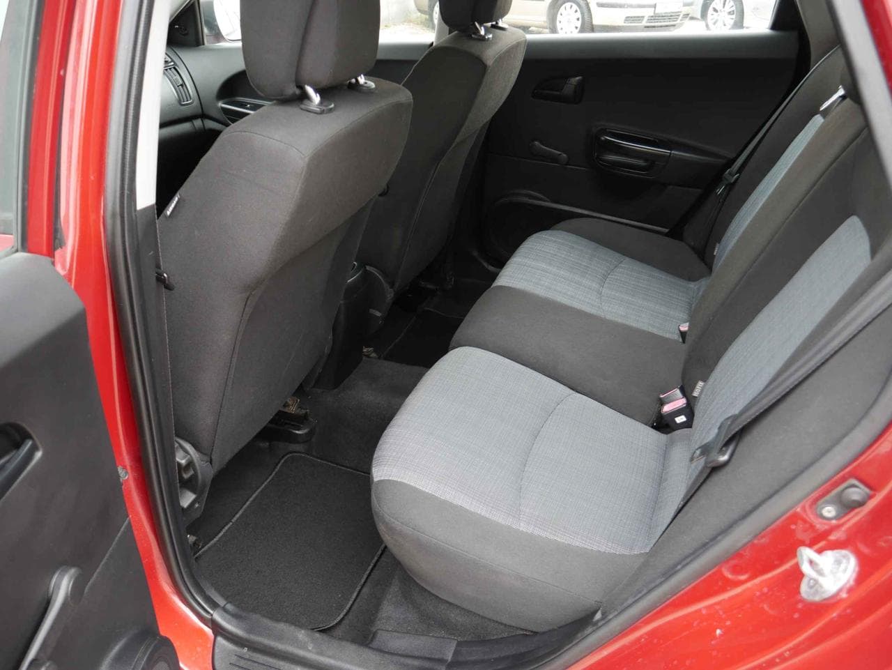 2009 Kia CEE'D - 18