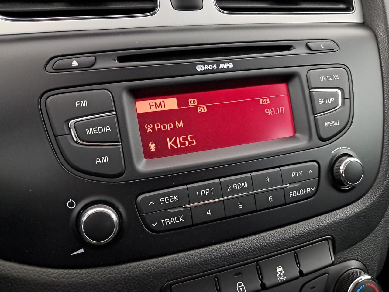 2013 Kia CEE'D - 19