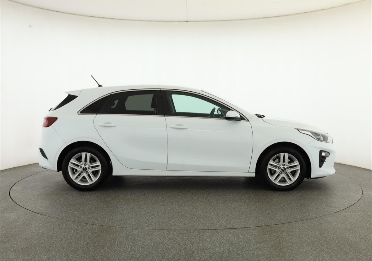 2019 Kia CEE'D - 8