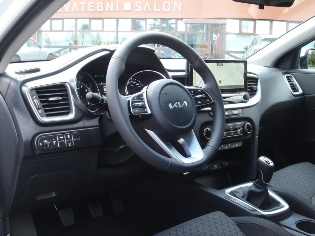 2024 Kia CEE'D - 18