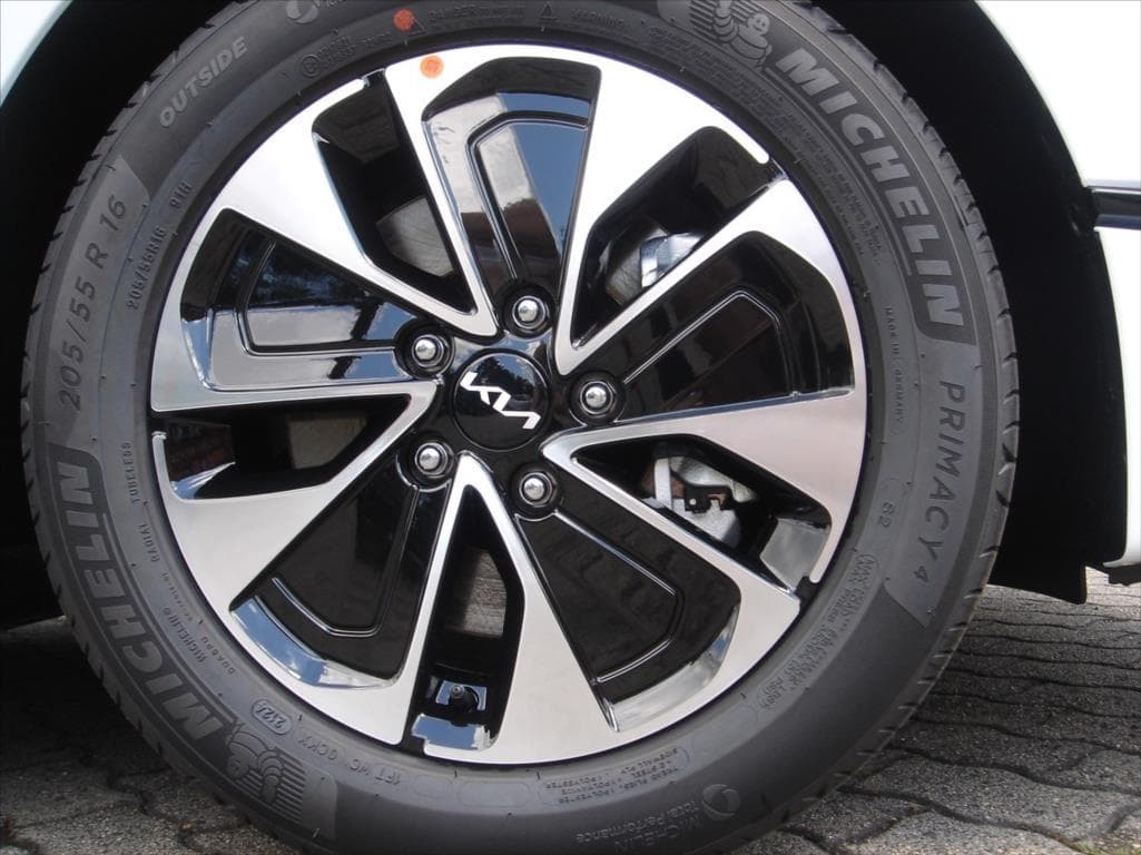 2024 Kia CEE'D - 18