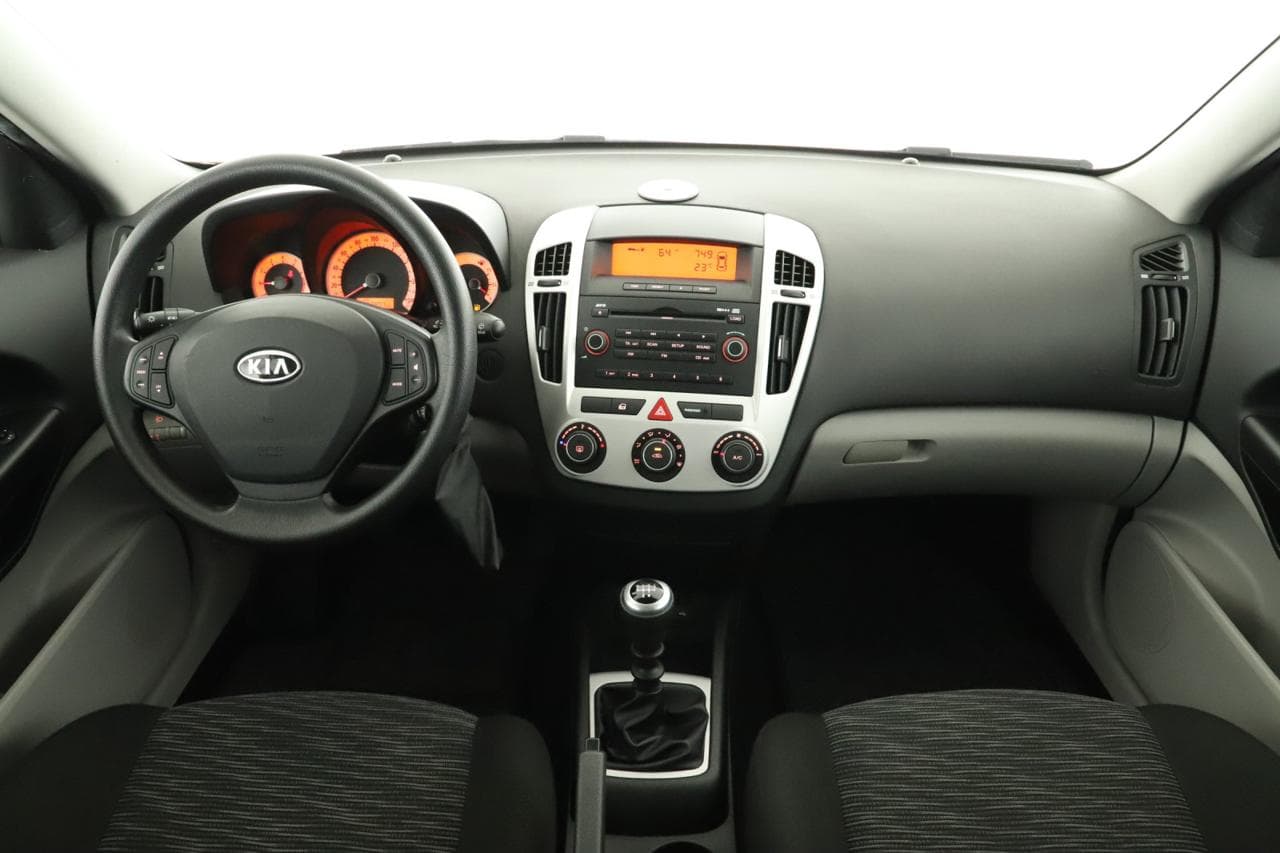 2007 Kia CEE'D - 9