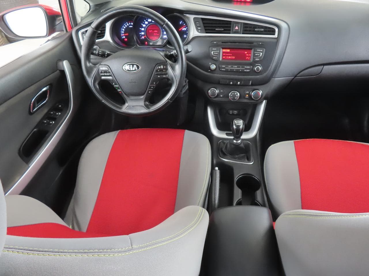 2015 Kia CEE'D - 9