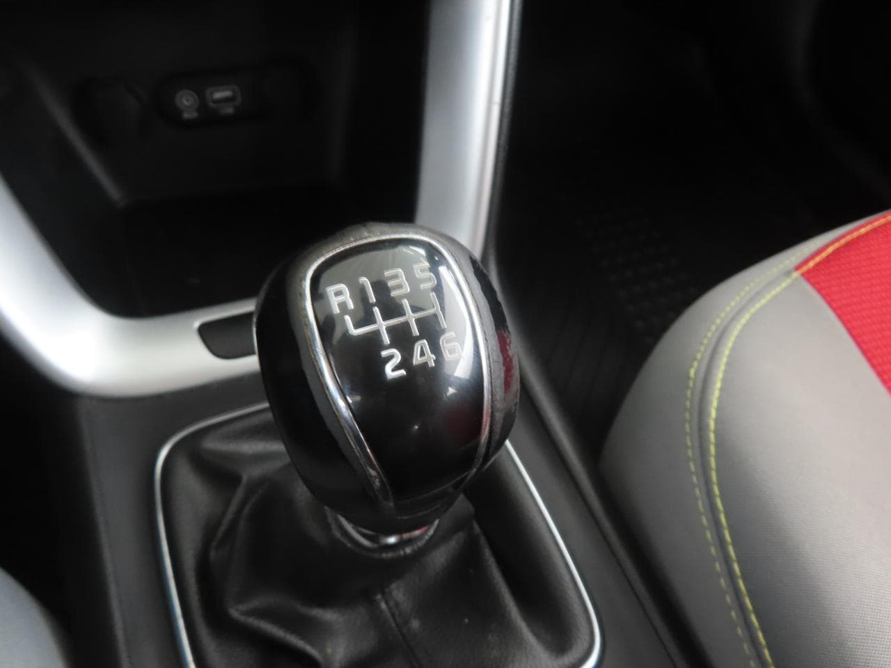 2015 Kia CEE'D - 19