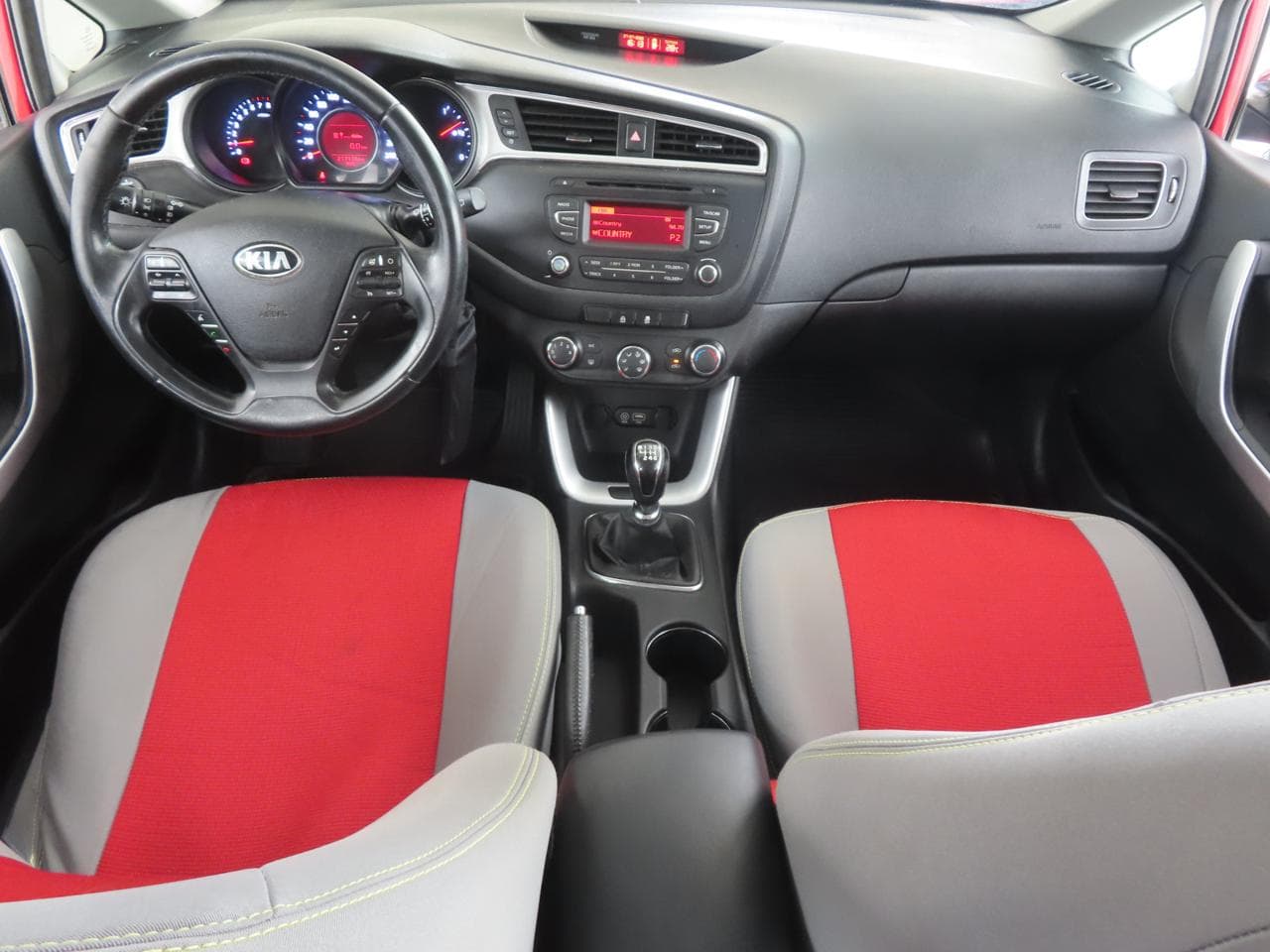 2015 Kia CEE'D - 10