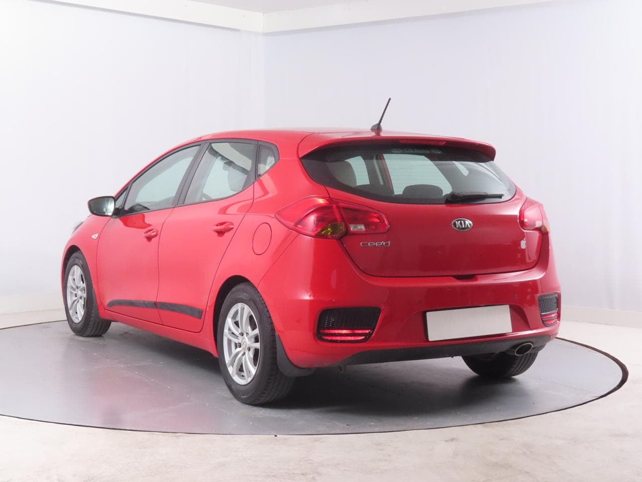 2015 Kia CEE'D - 5