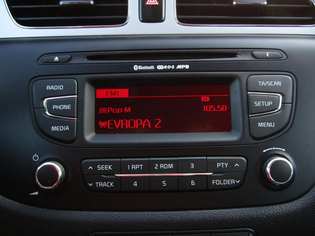 2014 Kia CEE'D - 14