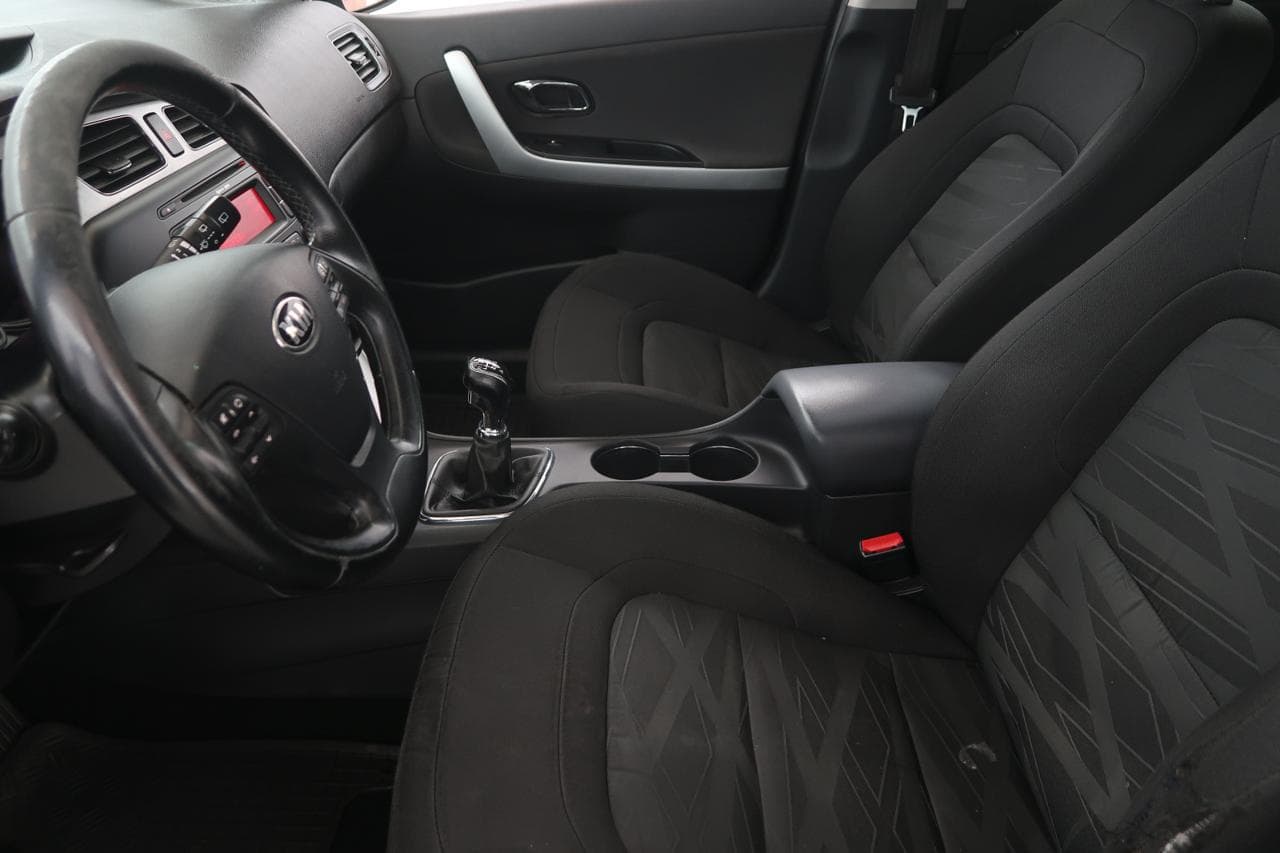 2013 Kia CEE'D - 16