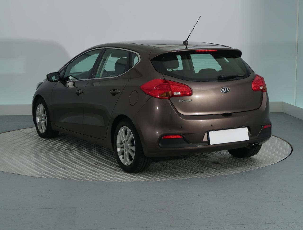 2012 Kia CEE'D - 5